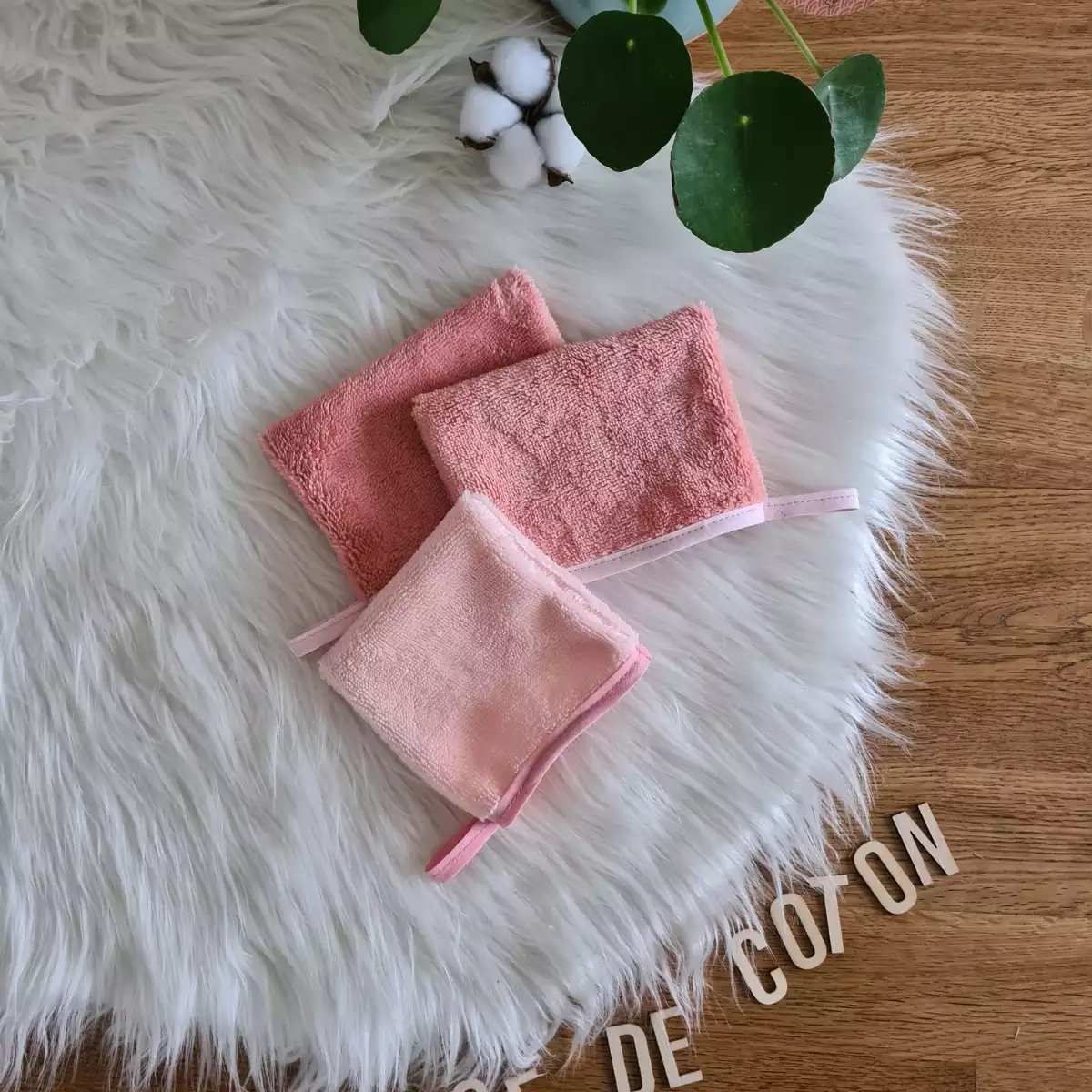 Gant démaquillant