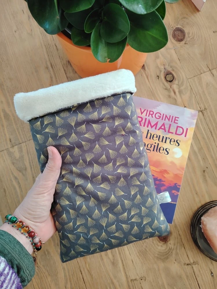 Pochette Muse lectrice pour livre broché - Réversible